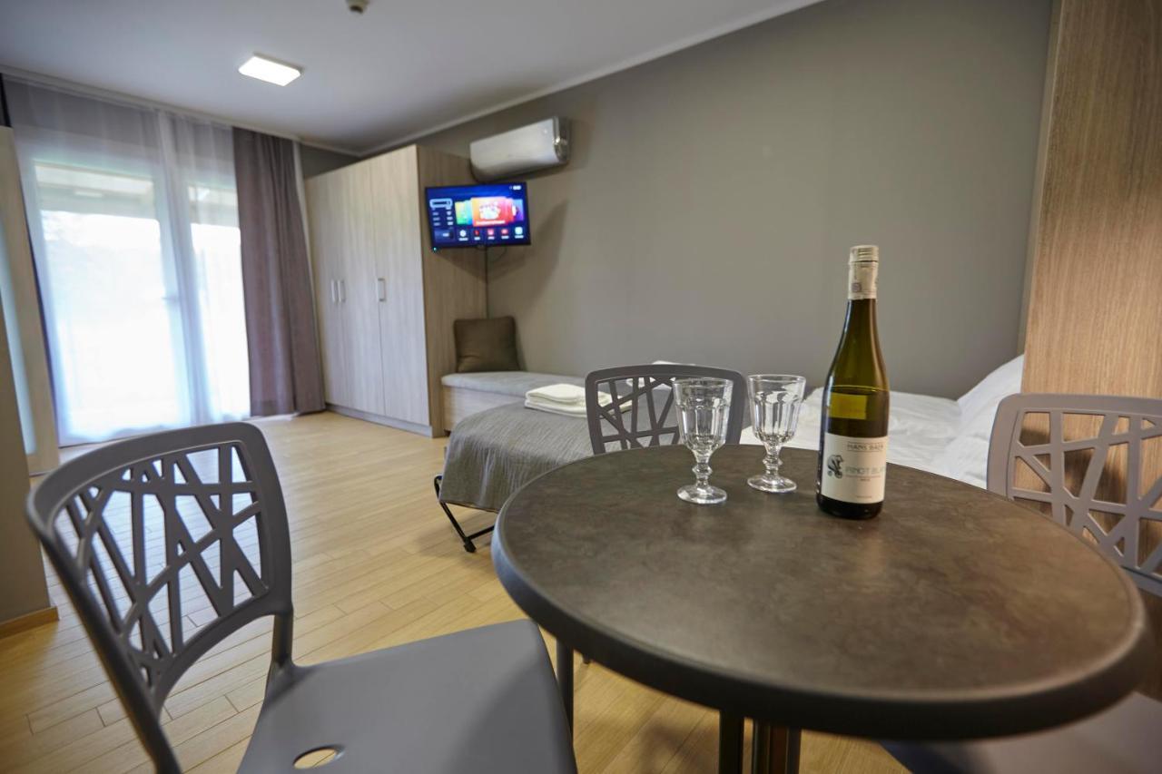 House Family Hotel Dąbki Kültér fotó